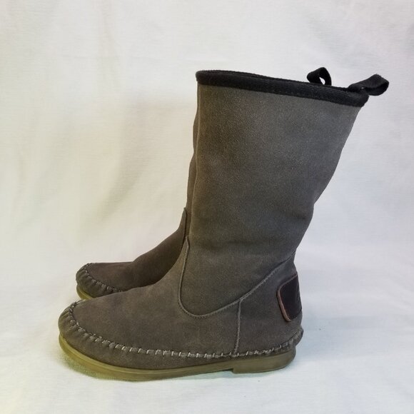 Soft Moc Women's Boots Gray Suede Pull On Boots Size 7 - Picture 4 of 9